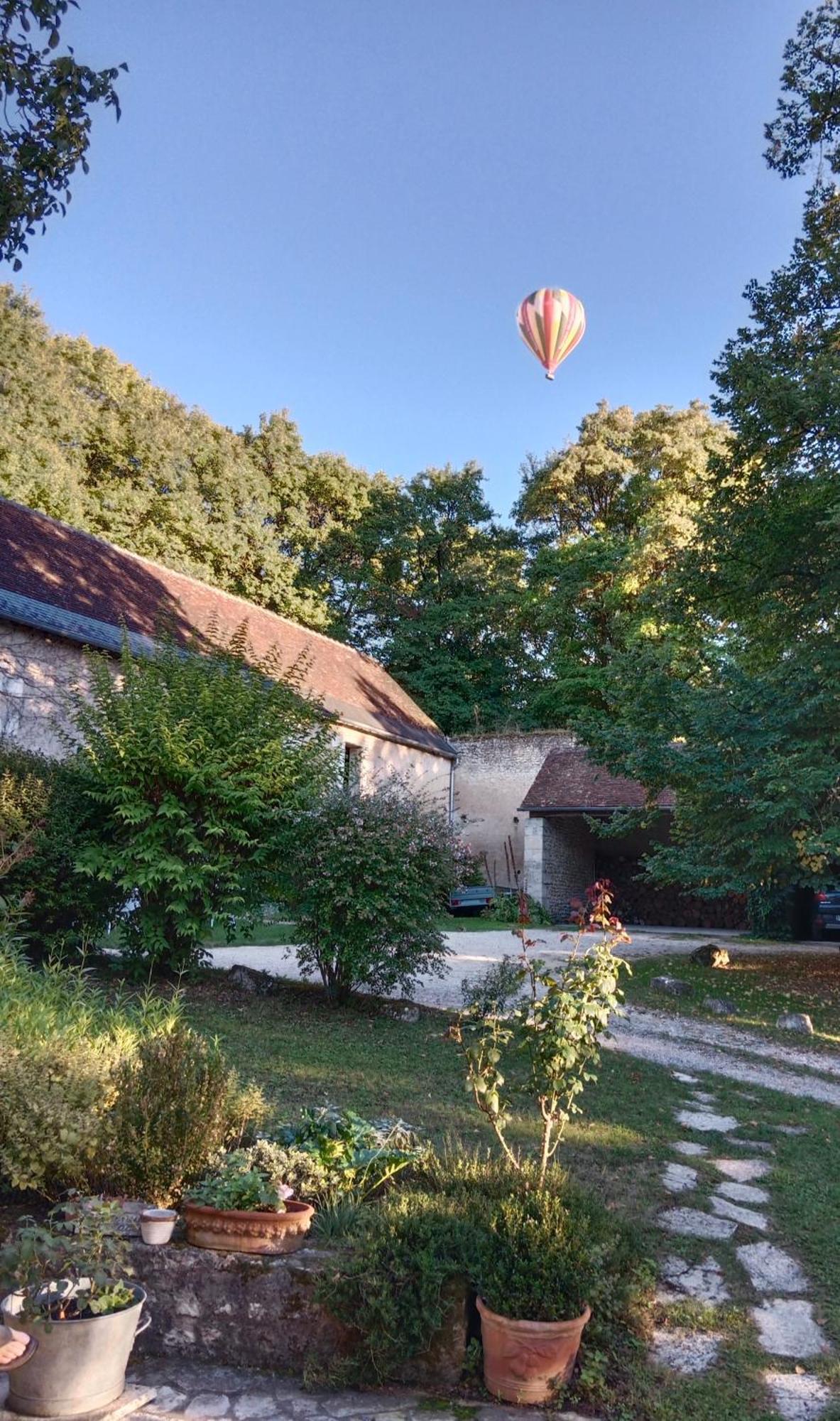 Le Moulin Du Mesnil Bed & Breakfast Saint-Georges-sur-Cher Exterior foto