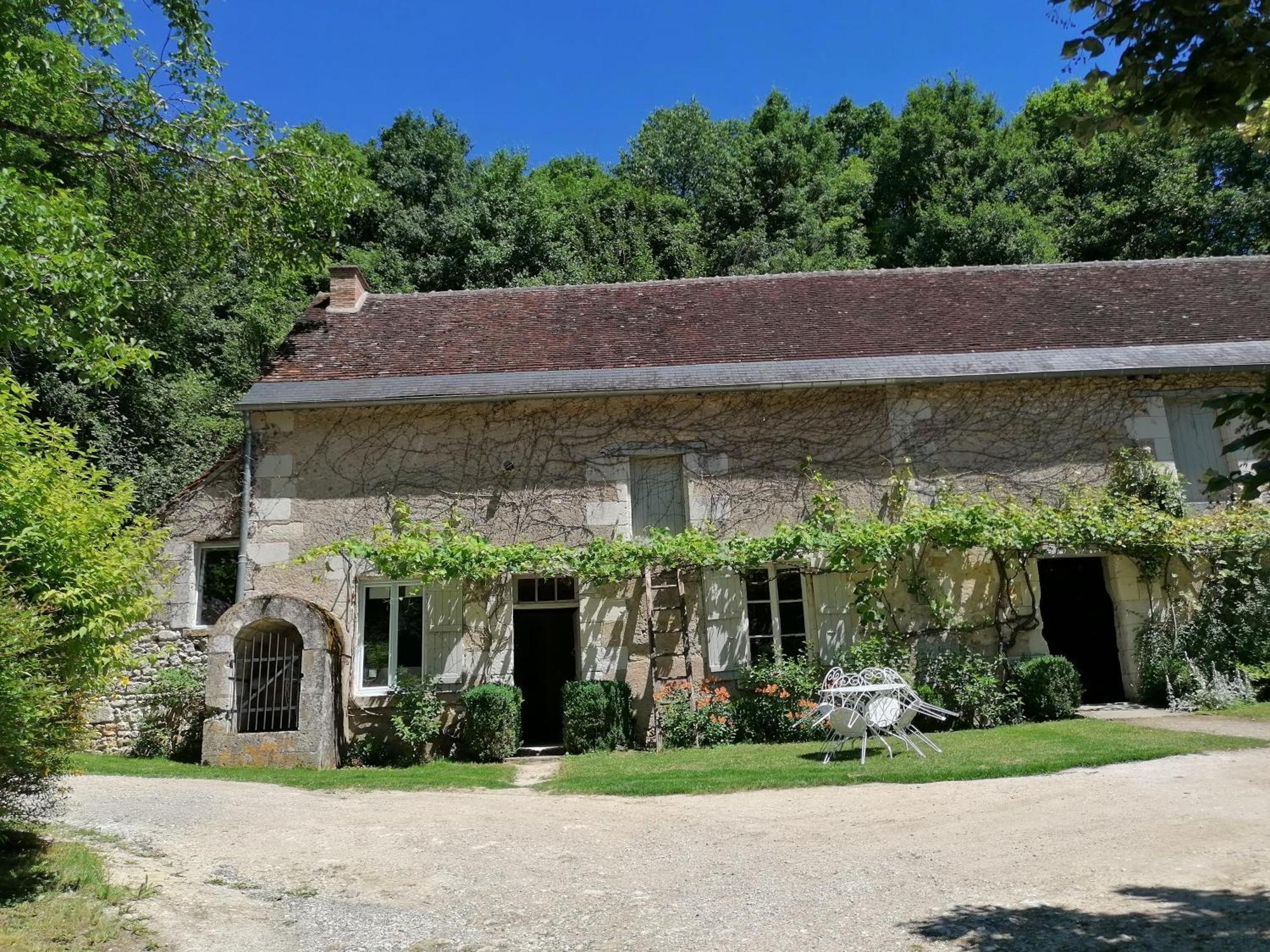 Le Moulin Du Mesnil Bed & Breakfast Saint-Georges-sur-Cher Exterior foto